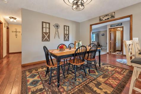 2514 Barbara Court Wadesville IN 47638
