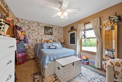 6658 N Memering Road Bicknell IN 47512
