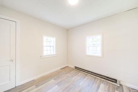107 E Berkley Avenue Muncie IN 47303