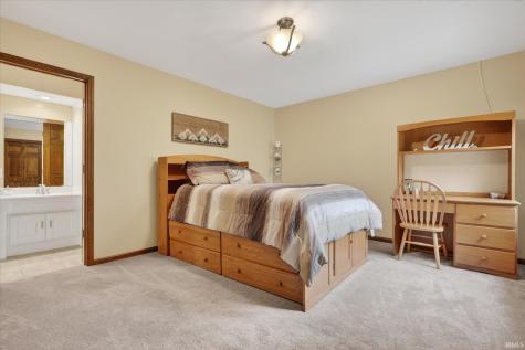 60659 Gentle Run Court South Bend IN 46614