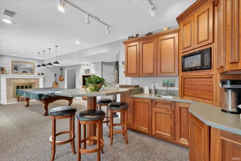60659 Gentle Run Court South Bend IN 46614