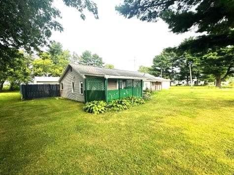 1195 Pine Road Plymouth IN 46563
