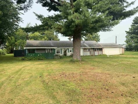 1195 Pine Road Plymouth IN 46563