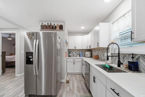 3273 N 700 W Delphi IN 46923