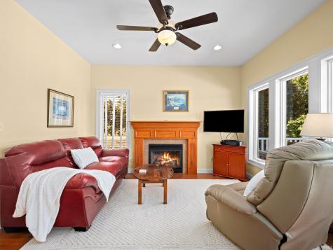0781 E Willow Lane Wawaka IN 46794