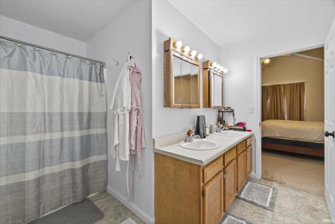 1232 E Marigold Drive Bloomington IN 47401