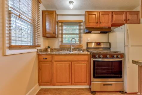 2043 E Riverside Drive Evansville IN 47714