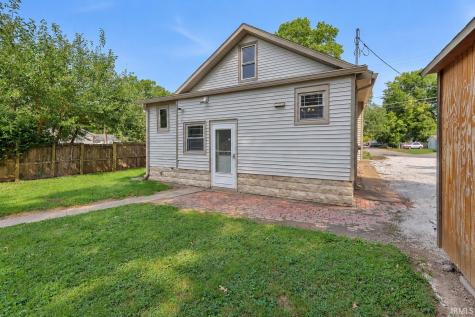 2043 E Riverside Drive Evansville IN 47714