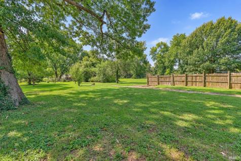 2043 E Riverside Drive Evansville IN 47714