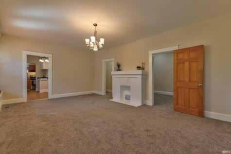 2043 E Riverside Drive Evansville IN 47714