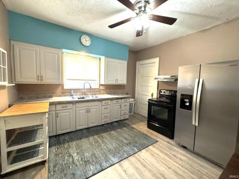 806 W 6th Street Marion IN 46953