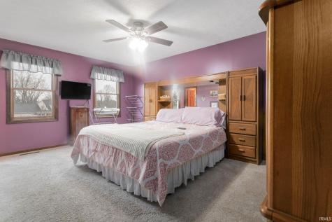59600 Saturn Court South Bend IN 46614