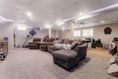 59600 Saturn Court South Bend IN 46614
