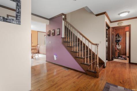 59600 Saturn Court South Bend IN 46614