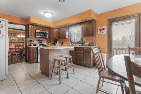 59600 Saturn Court South Bend IN 46614