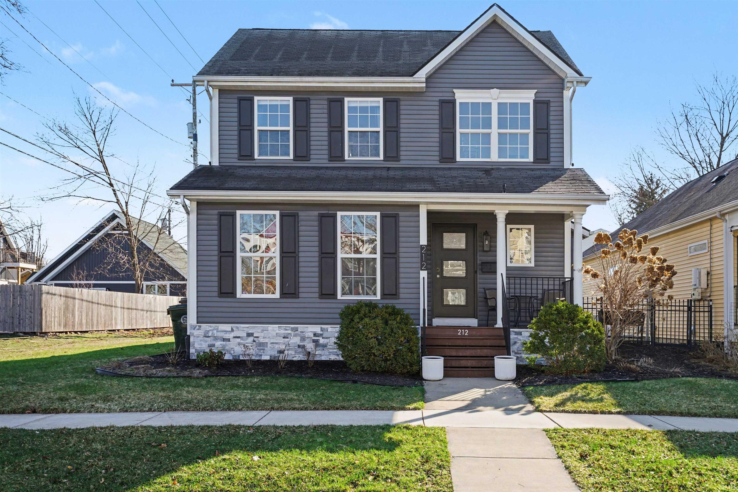 212 S Notre Dame Avenue South Bend IN 46617