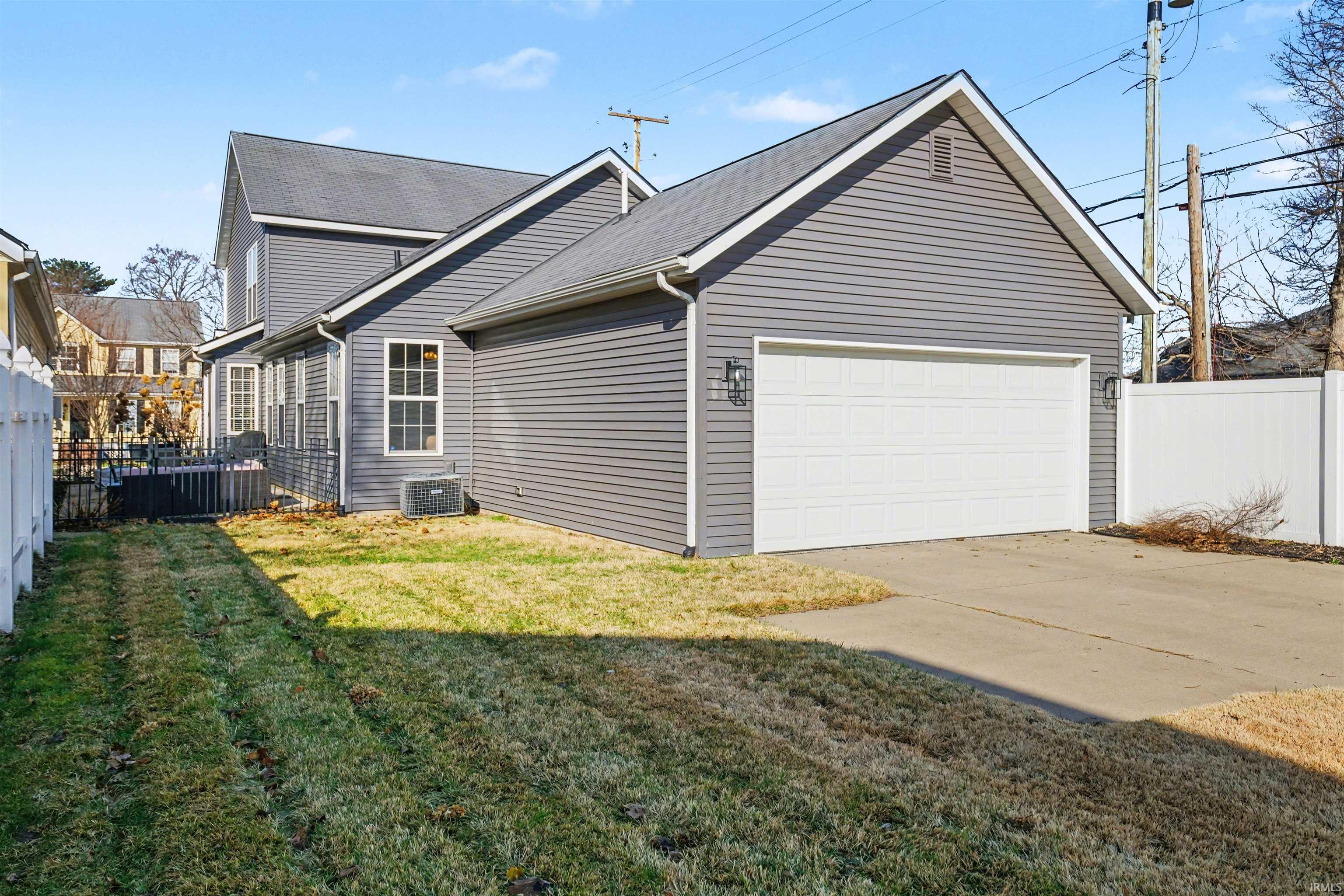 212 S Notre Dame Avenue South Bend IN 46617