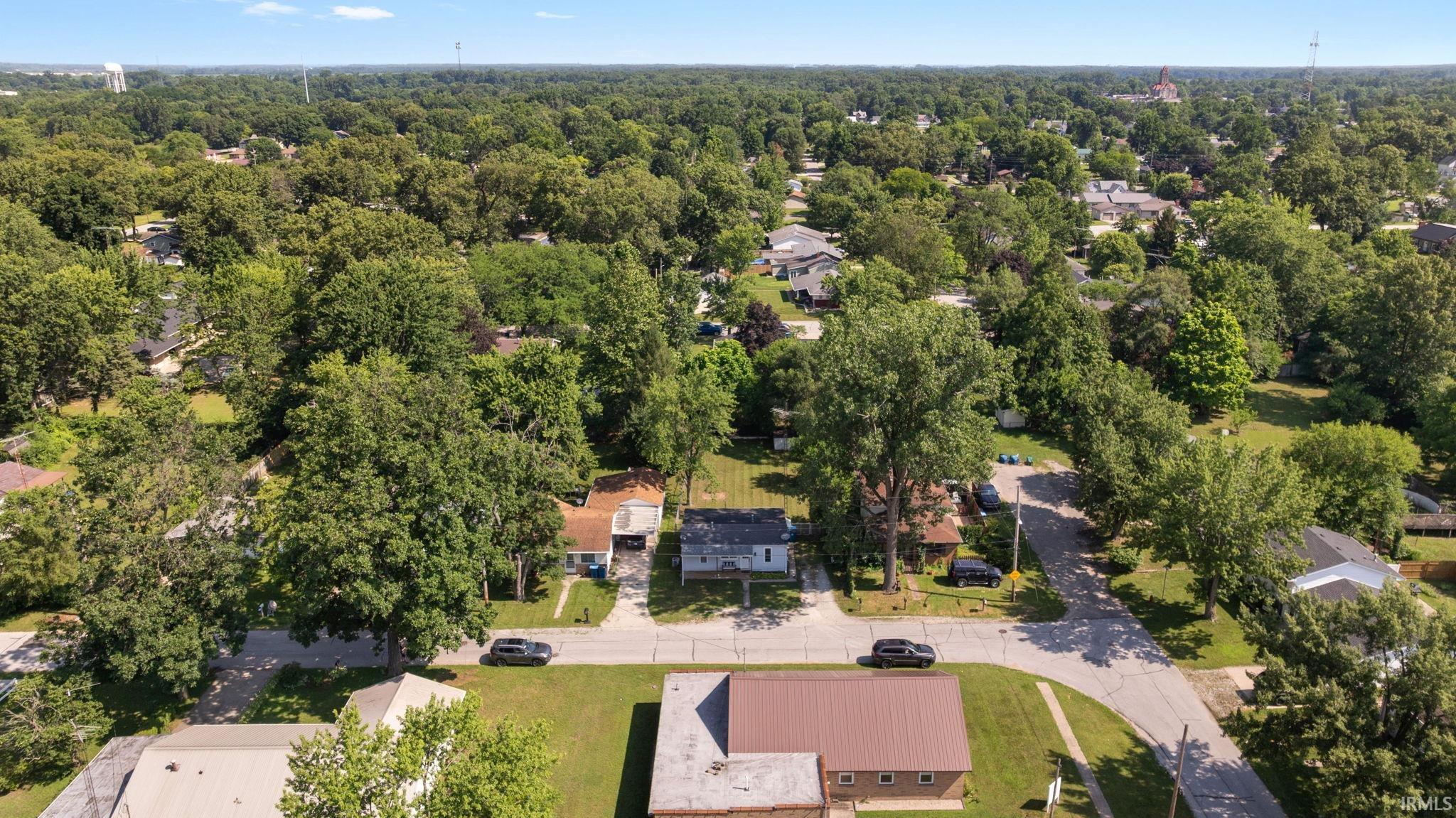 403 W Ellis Street Knox IN 46534