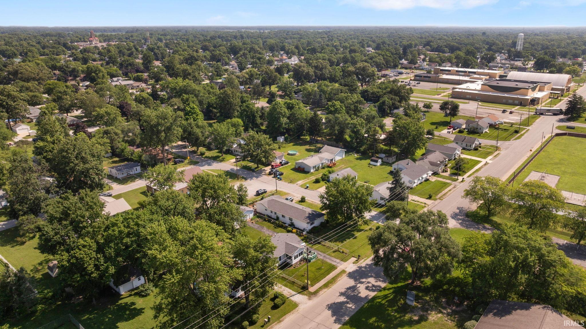 403 W Ellis Street Knox IN 46534