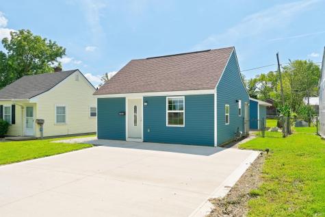 3302 Raymond Street Fort Wayne IN 46803