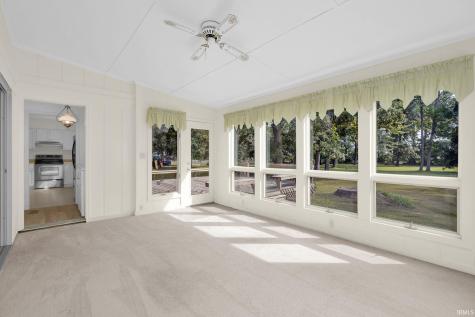 563 Yockey Estates Mitchell IN 47446