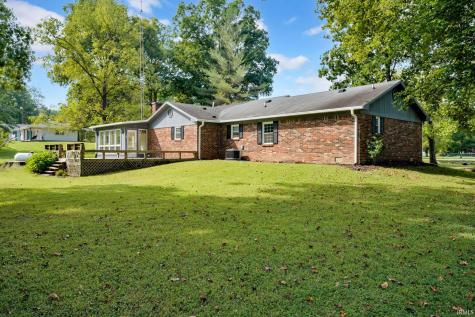 563 Yockey Estates Mitchell IN 47446