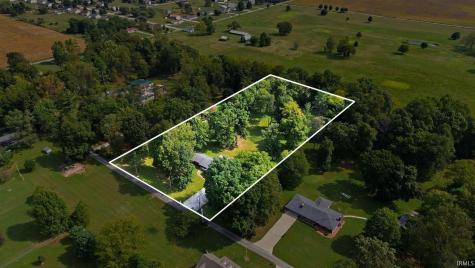 563 Yockey Estates Mitchell IN 47446