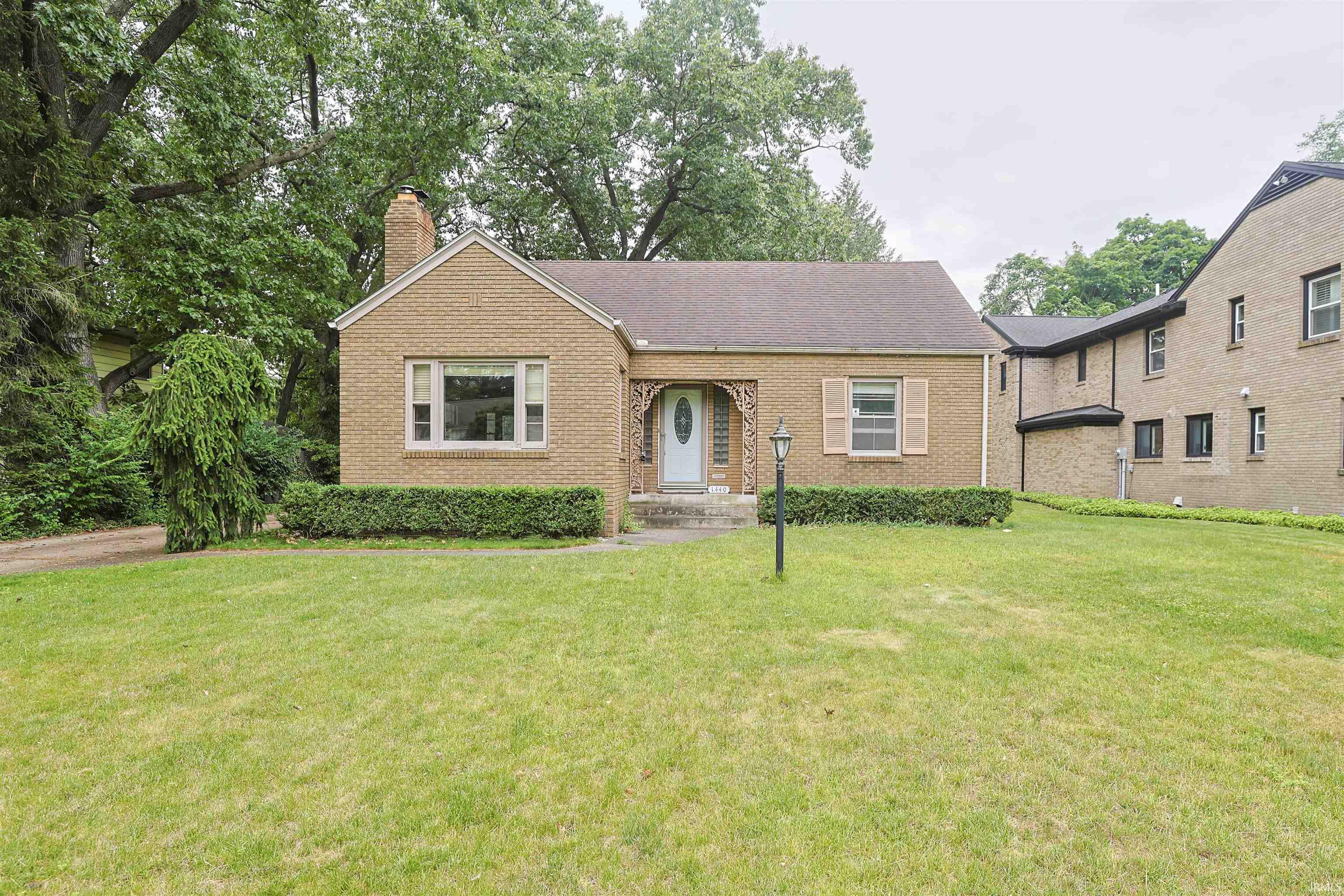 1440 E Colfax Avenue South Bend IN 46617
