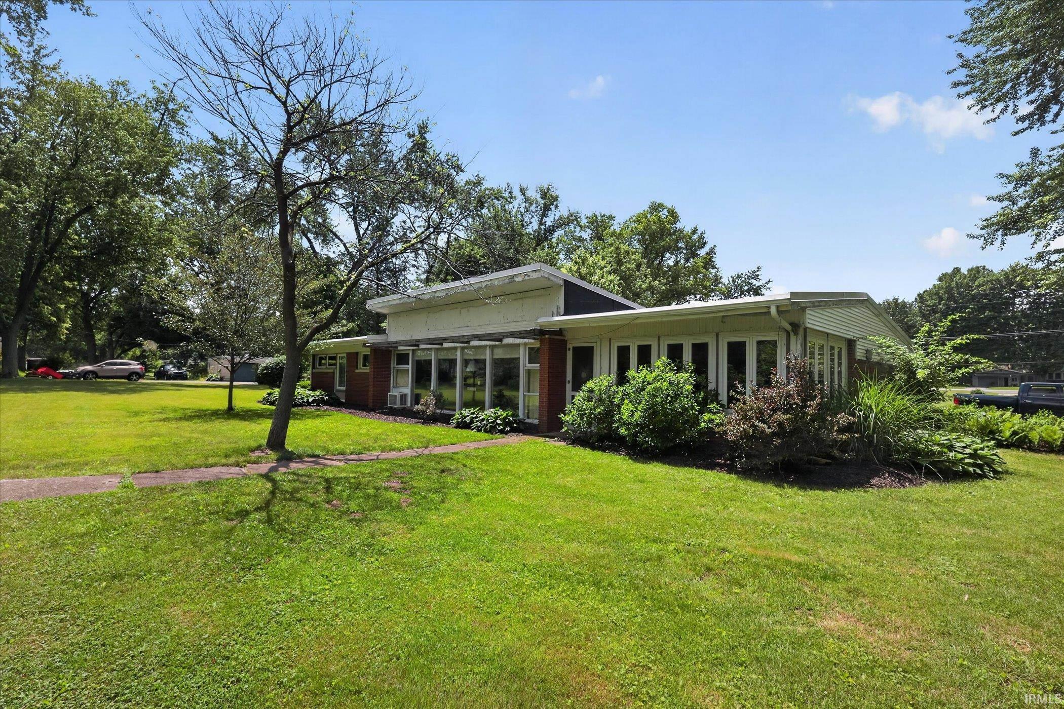 10898 Michigan Road Plymouth IN 46563
