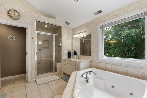 217 Landau Run Fort Wayne IN 46845
