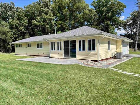 6521 Donna Drive Fort Wayne IN 46819