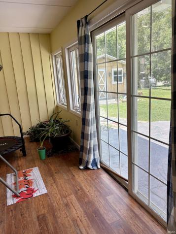 6521 Donna Drive Fort Wayne IN 46819