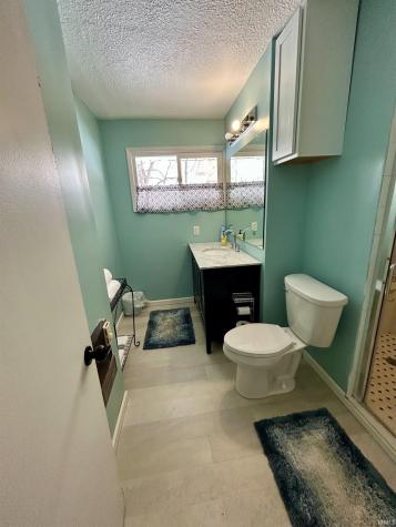 6521 Donna Drive Fort Wayne IN 46819