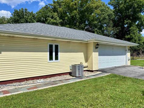 6521 Donna Drive Fort Wayne IN 46819