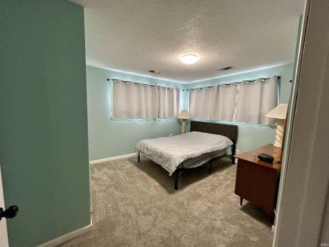 6521 Donna Drive Fort Wayne IN 46819