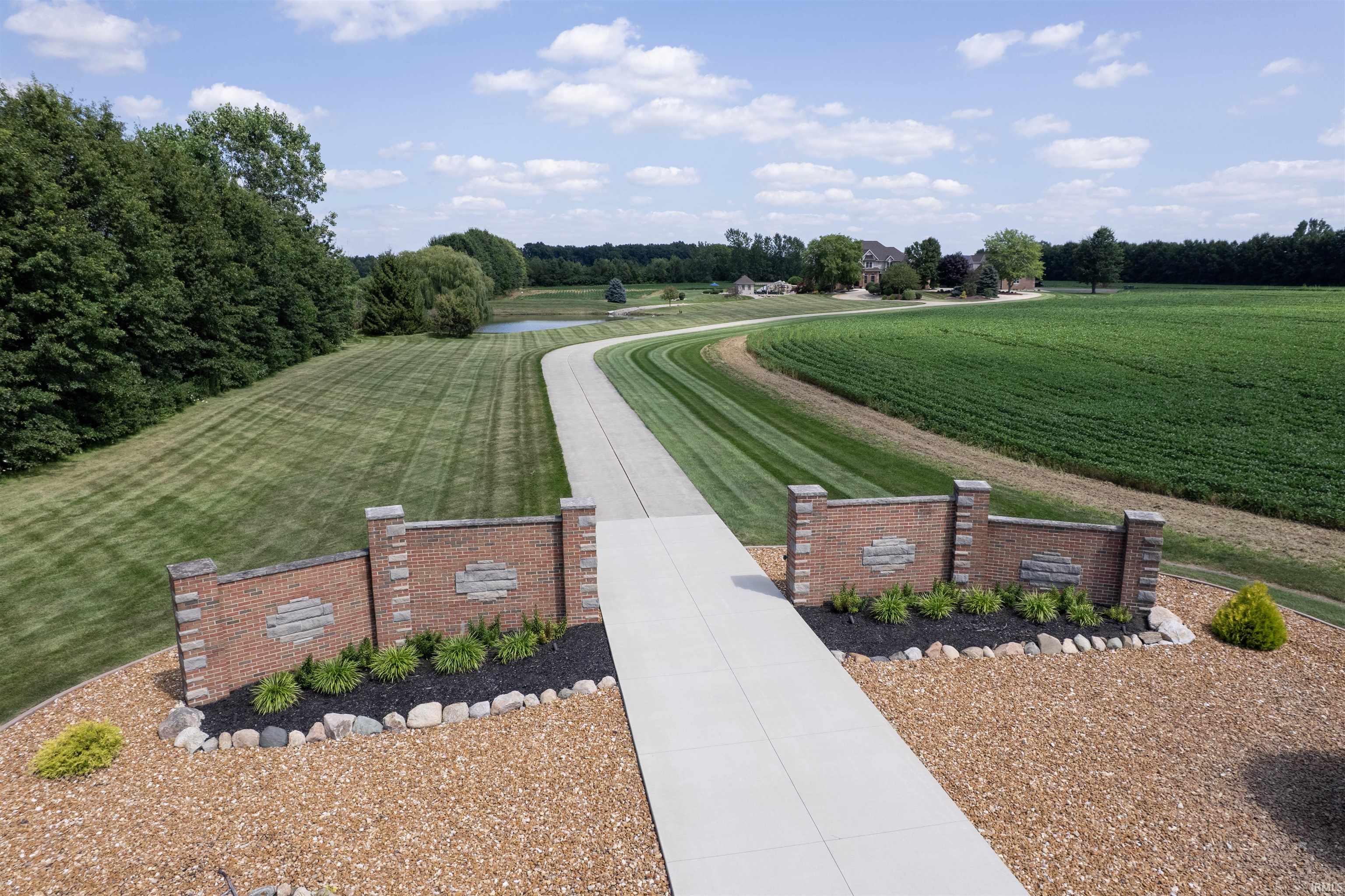 61640 Dogwood Road Mishawaka IN 46544