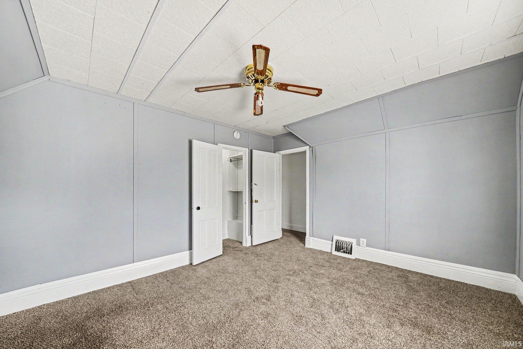 138 W Broadway Street Mishawaka IN 46545