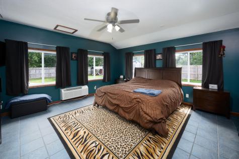 4911 Fernwood Avenue Fort Wayne IN 46809