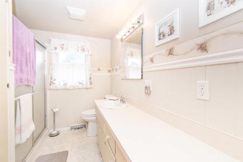 912 E Hazel Street Albion IN 46701