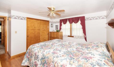 912 E Hazel Street Albion IN 46701