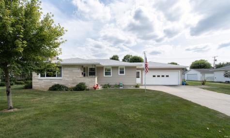 912 E Hazel Street Albion IN 46701