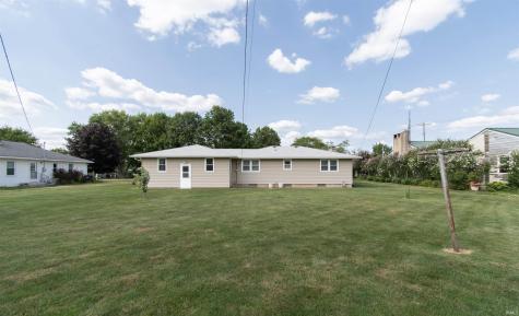 912 E Hazel Street Albion IN 46701