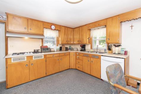 912 E Hazel Street Albion IN 46701