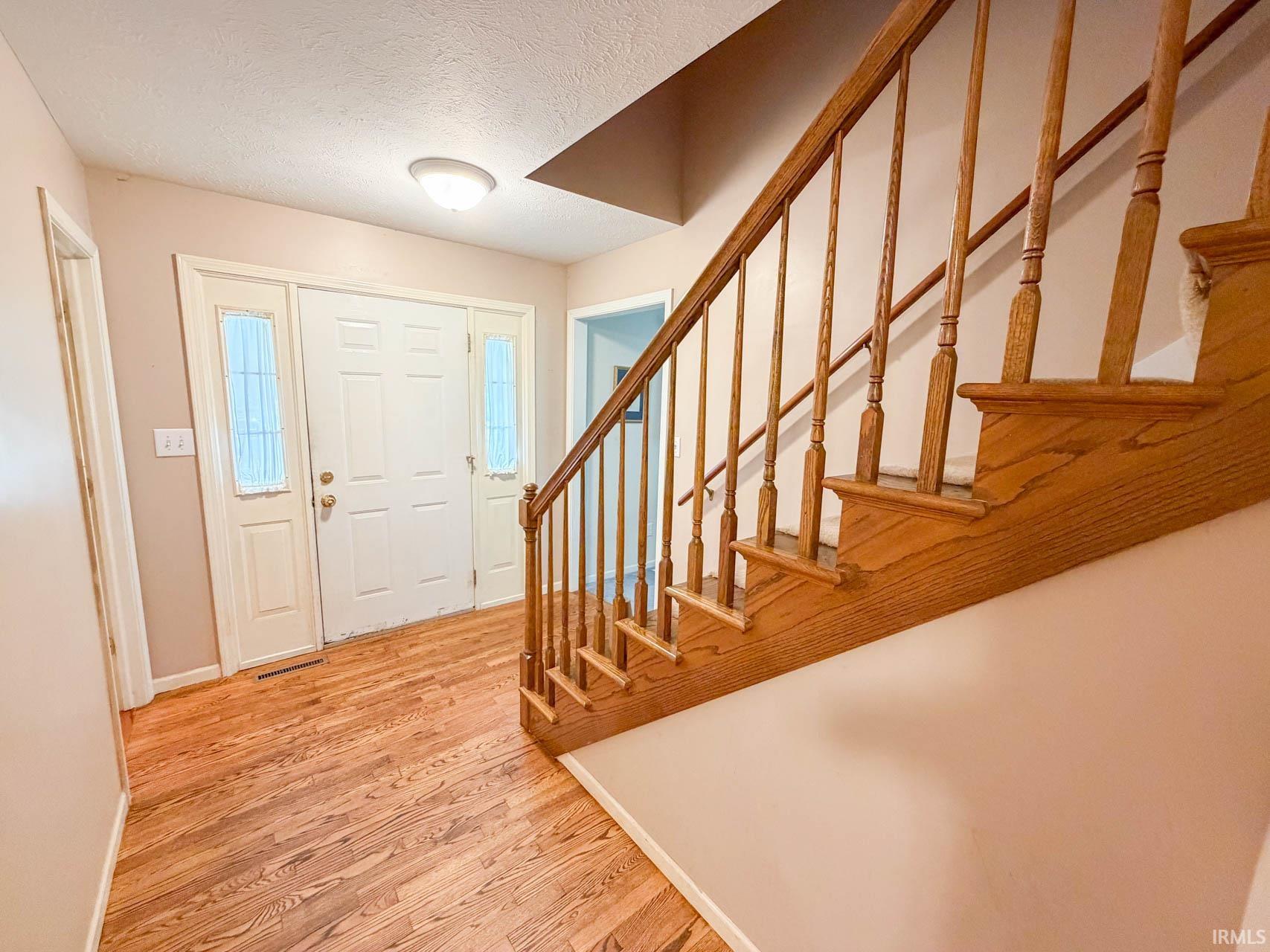 50675 Yorkview Drive Granger IN 46530