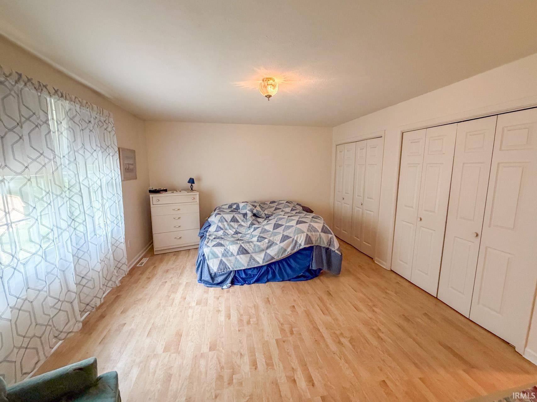 50675 Yorkview Drive Granger IN 46530