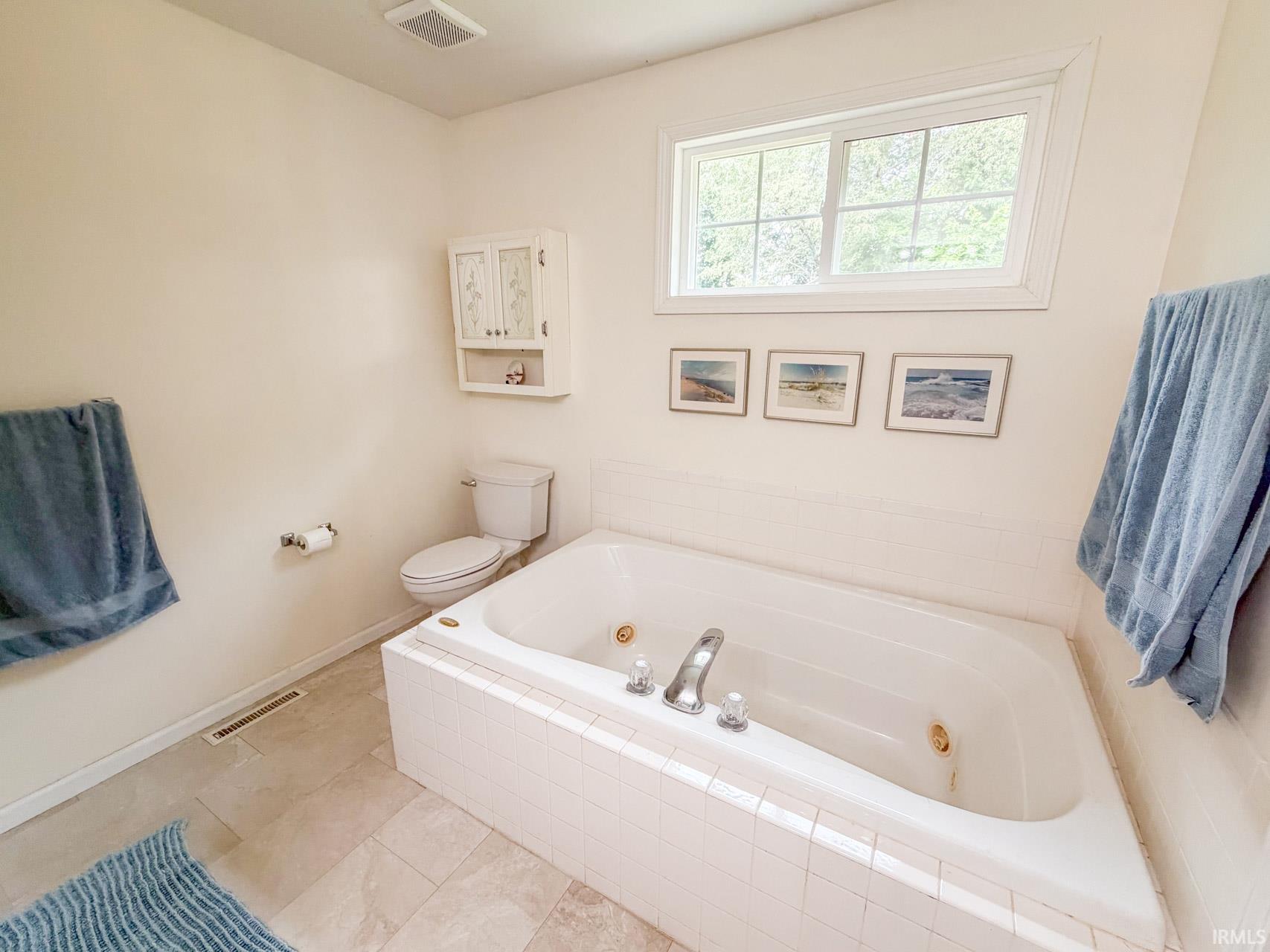 50675 Yorkview Drive Granger IN 46530