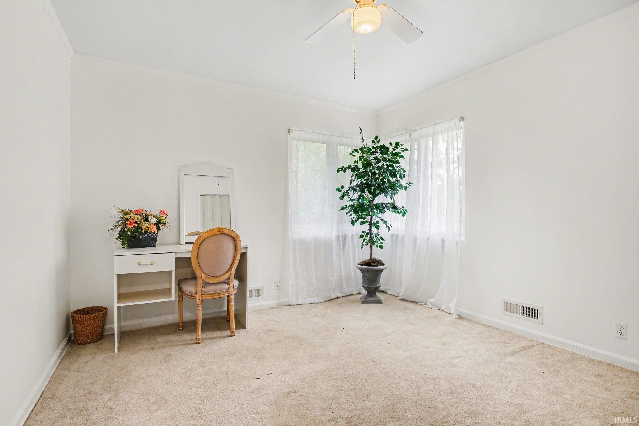 1821 Rockne Drive South Bend IN 46617