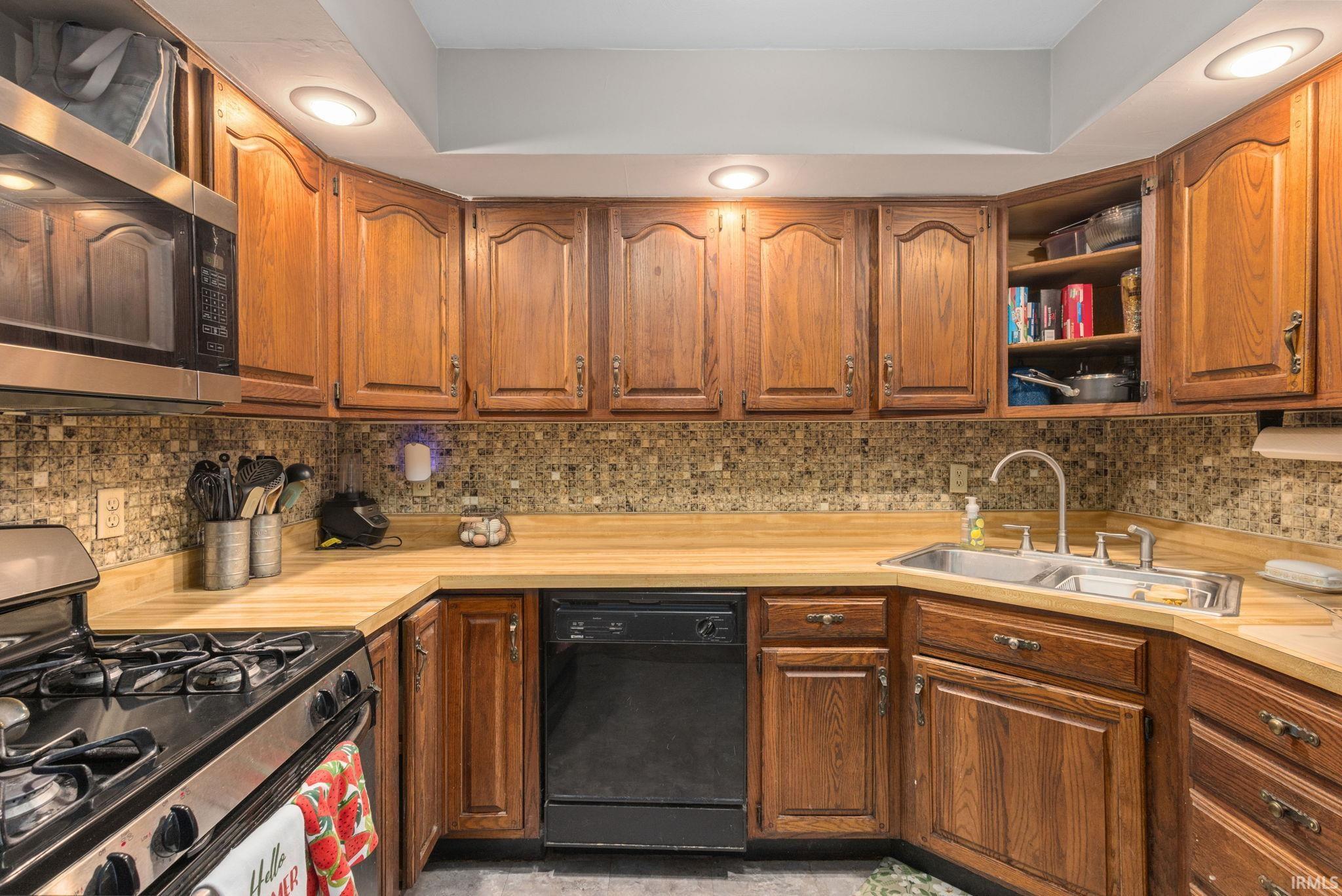 54161 Ash Road Osceola IN 46561