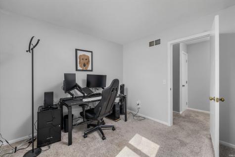 6334 Kiwanis Drive Fort Wayne IN 46835