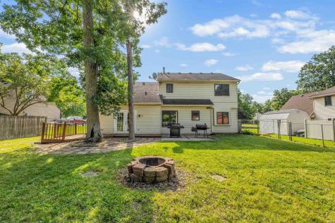 6334 Kiwanis Drive Fort Wayne IN 46835